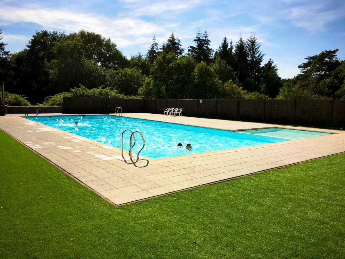 Villa Dakota - jacuzzi, zwembad, playstation Durbuy Exterior foto